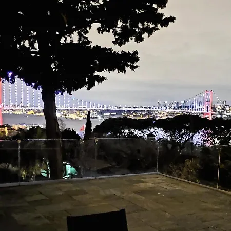 Amazing Bosphorus Near Beylerbeyi Palace Hotel